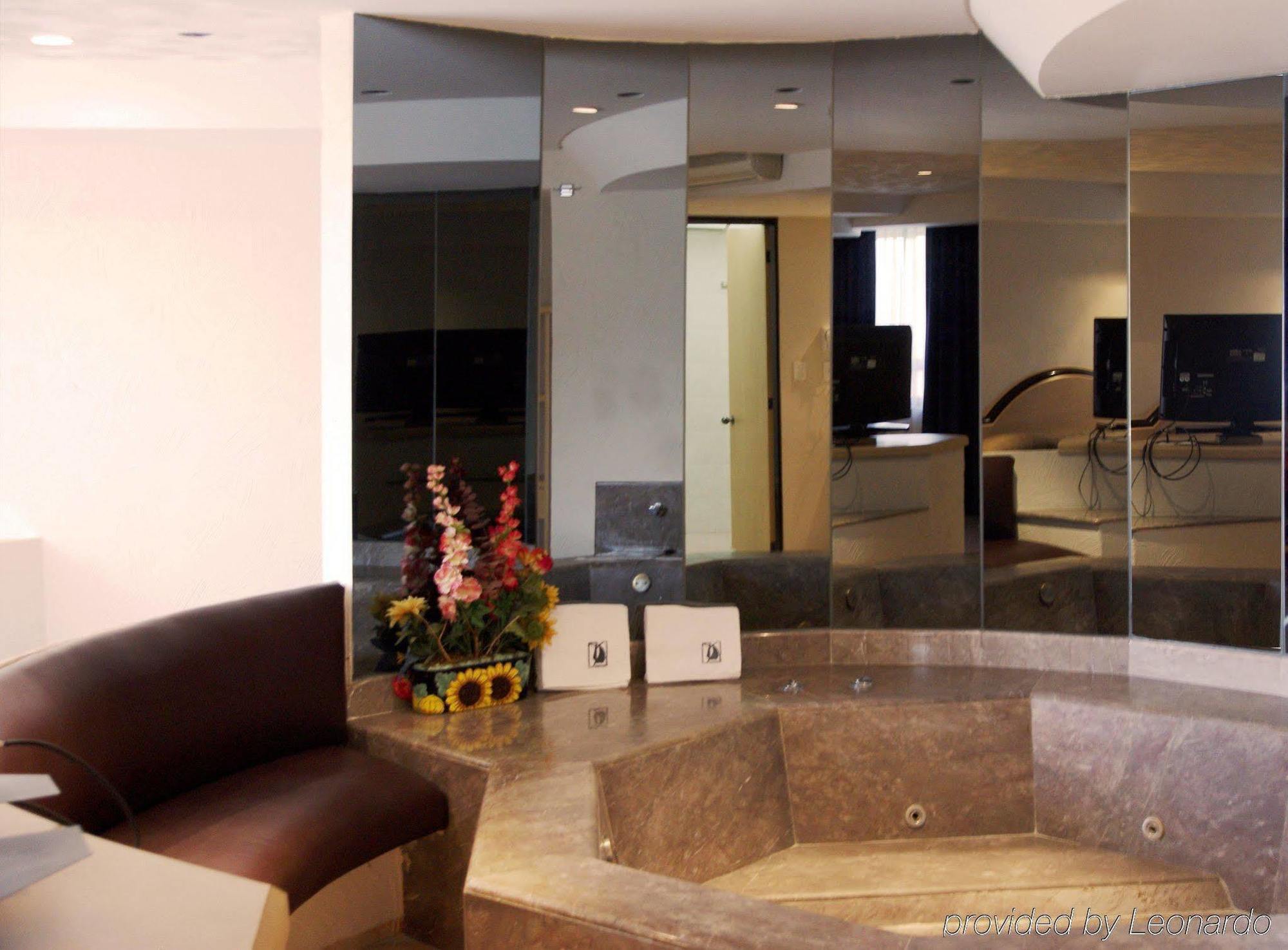 Porto Novo Hotel & Suites Mexico City Inreriör bild